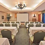 Best Western Plus Orlando Lake Buena Vista South Inn & Suites 